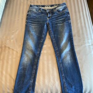 NEW Buckle Black fit no 67 straight leg